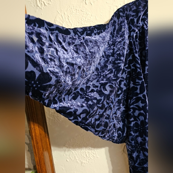 The Muses Navy Velvet Floral Kimono Cardigan Lounge Large New - Picture 5 of 5